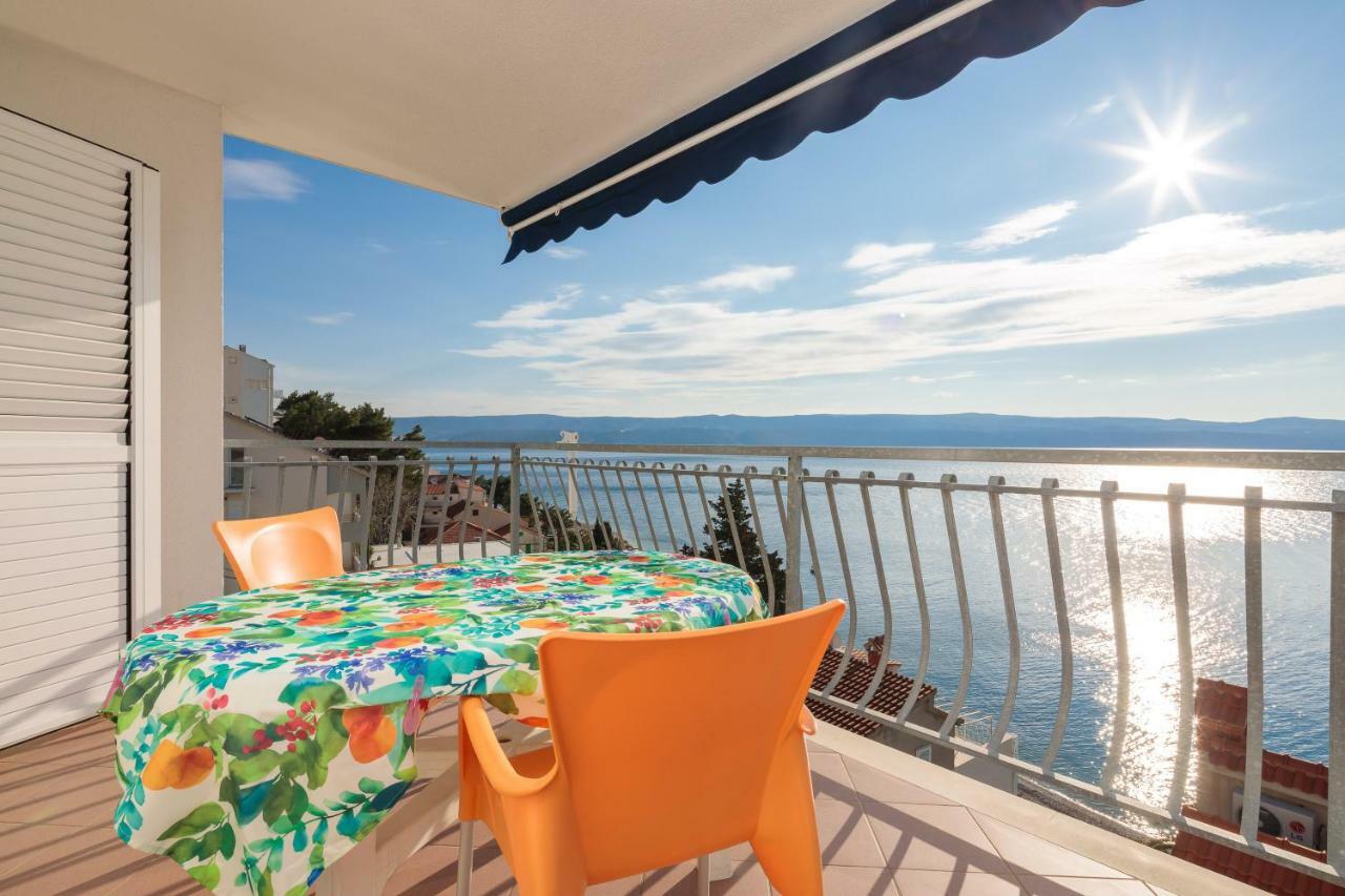 Beach Penthouse Diamond Omiš Buitenkant foto